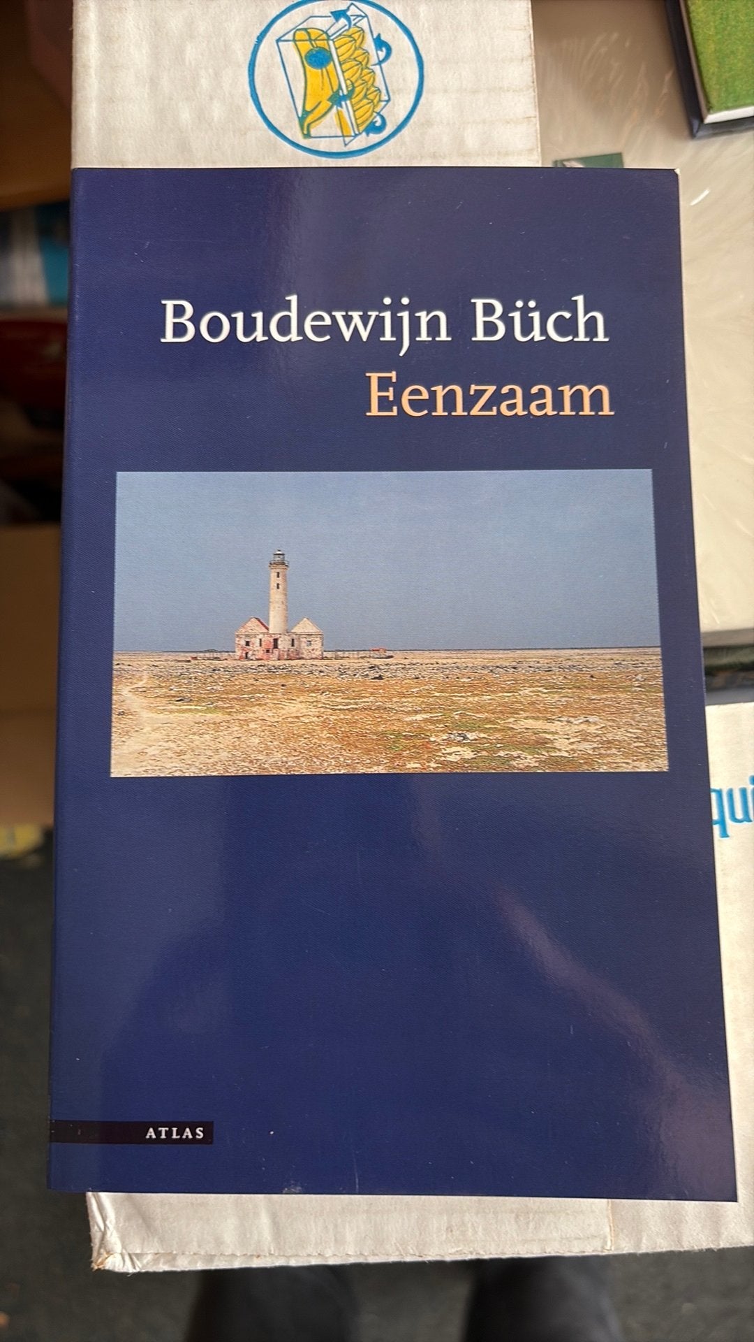 Buch - Eenzaam, Boeken, Reisverhalen, Ophalen of Verzenden, Zo goed als nieuw, Buch, Europa