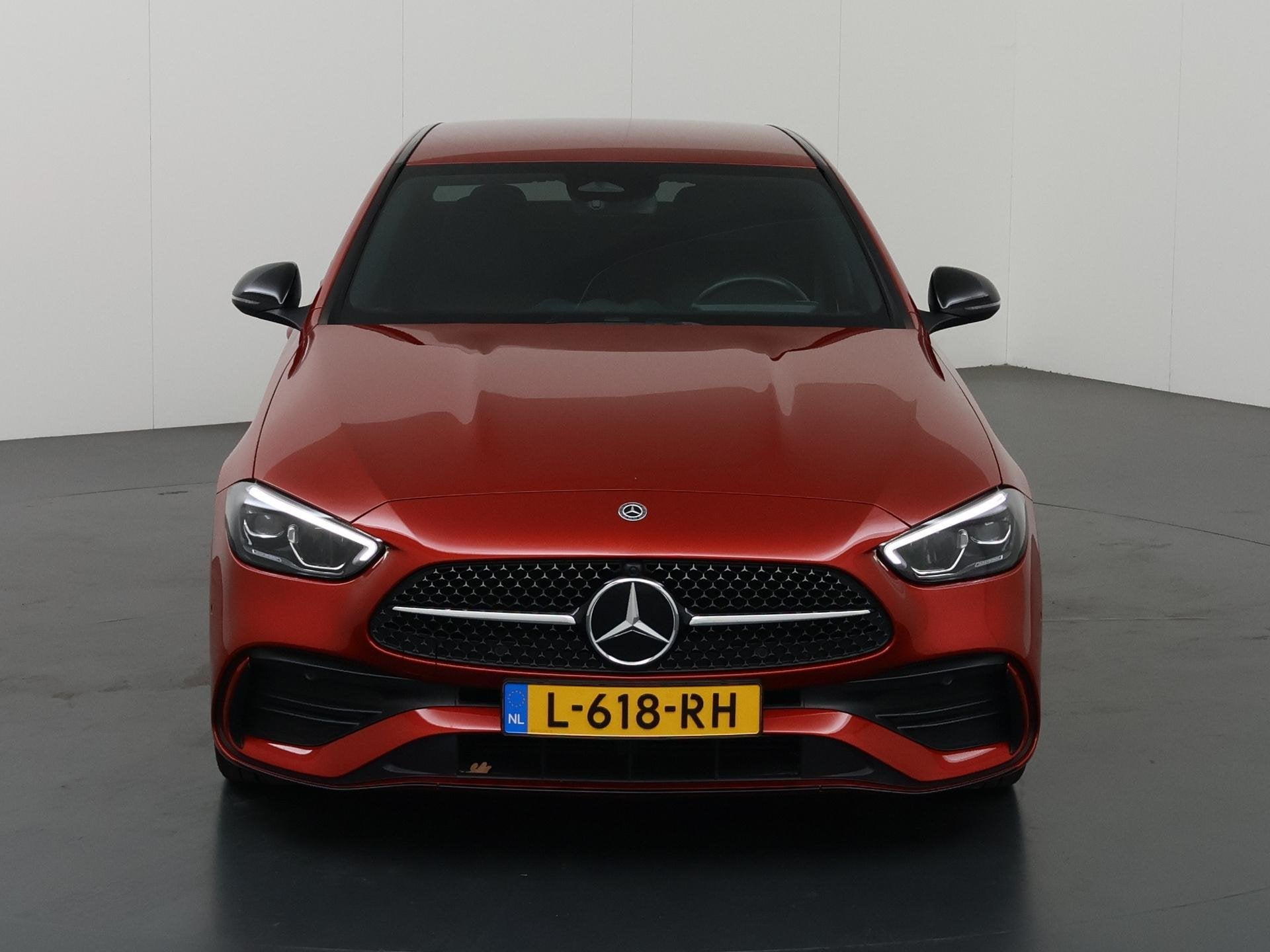 Mercedes-Benz C-klasse 180 AMG Line | Night | Multispaaks ve, Auto's, Mercedes-Benz, Automaat, 4 cilinders, Leder en Stof, Origineel Nederlands