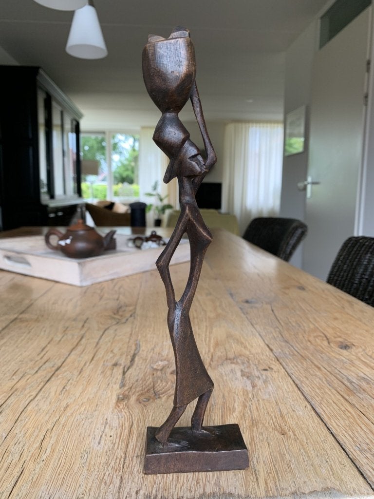Houtsnijwerk vrouw, Antiek en Kunst, Kunst | Beelden en Houtsnijwerken, Houtsnijwerk, Ophalen of Verzenden, Handgemaakt, 20 - 50 cm
