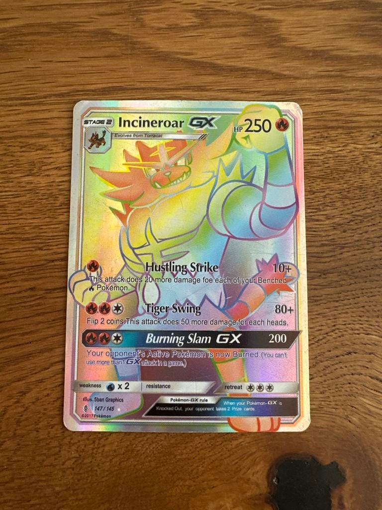 Incineroar GX Rainbow Rare Pokémon Kaart 147/145, Ophalen of Verzenden, Zo goed als nieuw, Losse kaart, Foil