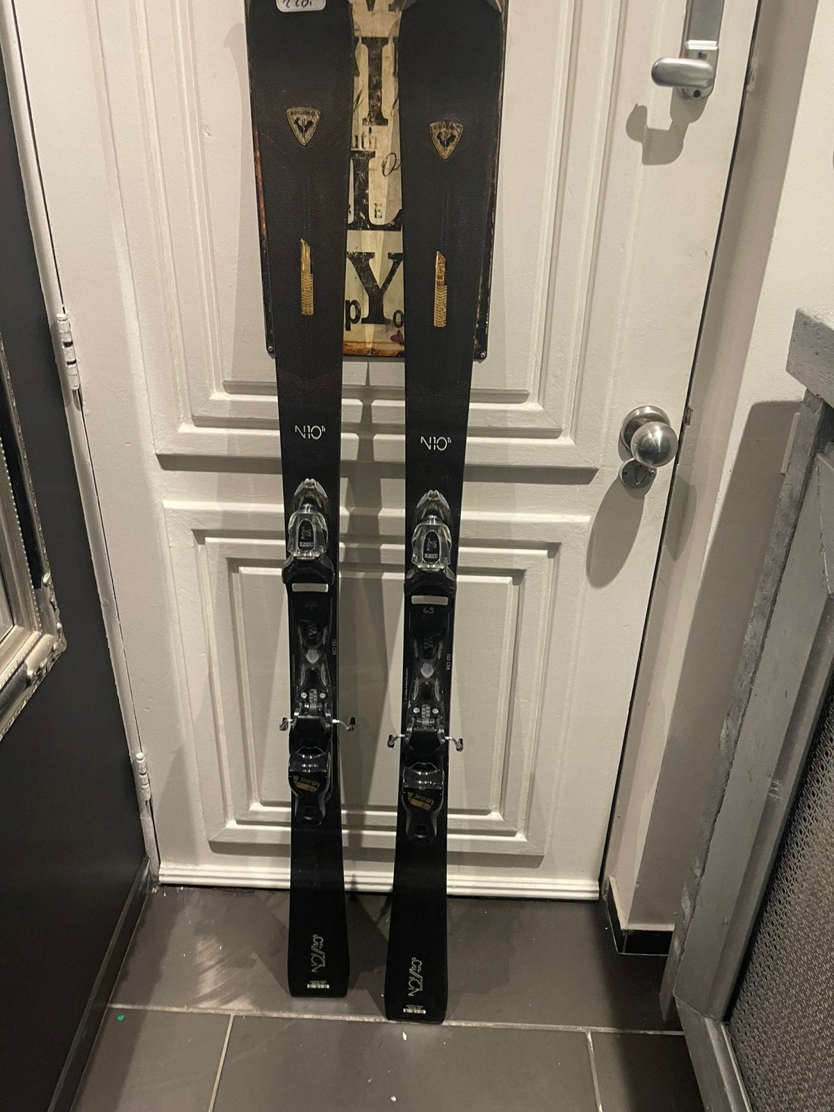 153cm dames gevorderd 680€ all round ROSSIGNOL NOVA 10 TI, 140 tot 160 cm, Ophalen of Verzenden, Zo goed als nieuw, Carve