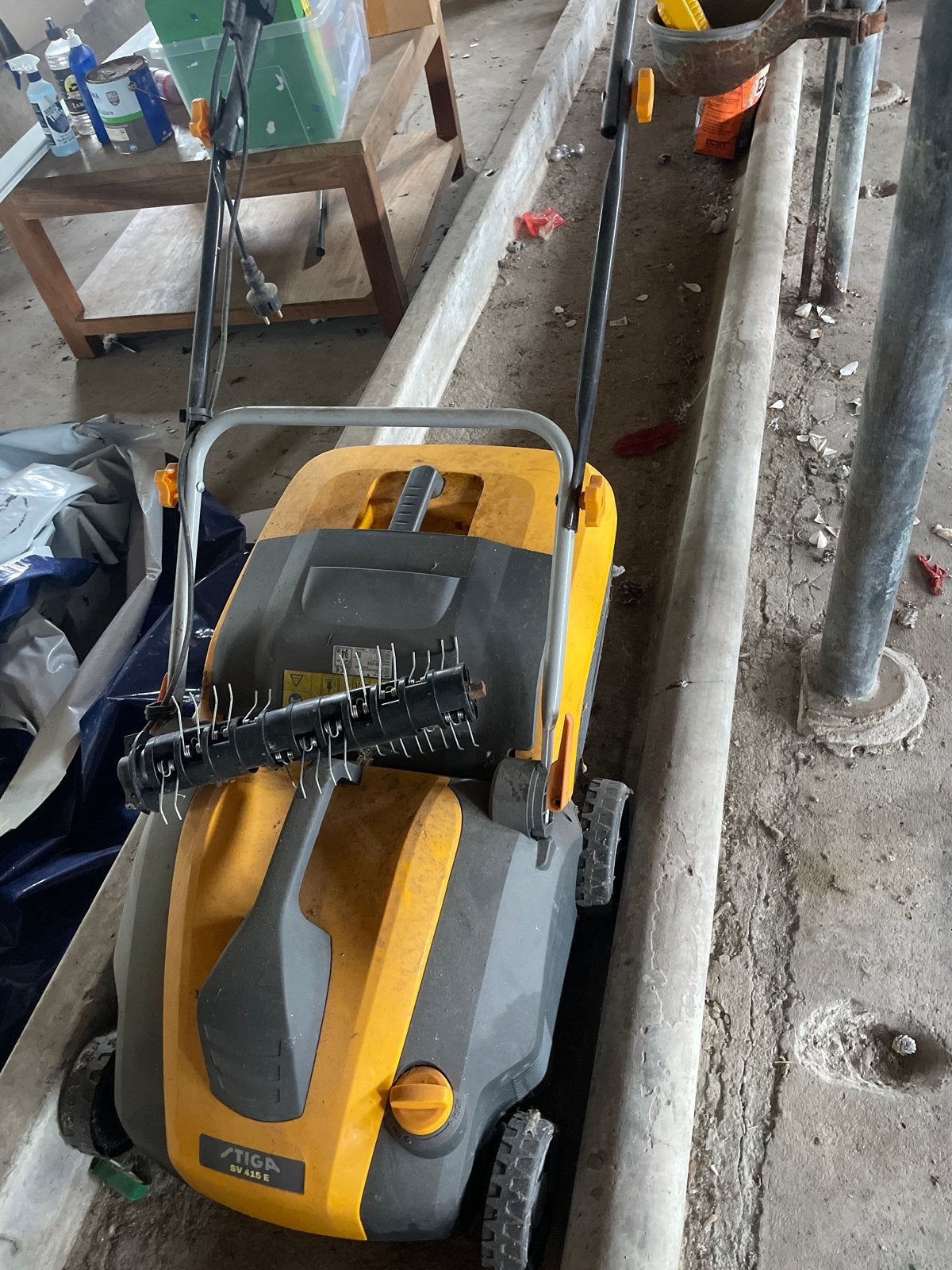 Stiga SV 415 E Verticuteermachine - Elektrisch, Tuin en Terras, Ophalen, Gebruikt, Elektrische grasmaaier