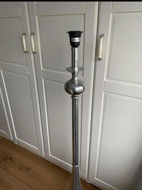 Stijlvolle Vloerlamp 135 cm - Metaal, Huis en Inrichting, Lampen | Vloerlampen, Ophalen of Verzenden, Gebruikt, Metaal, 100 tot 150 cm