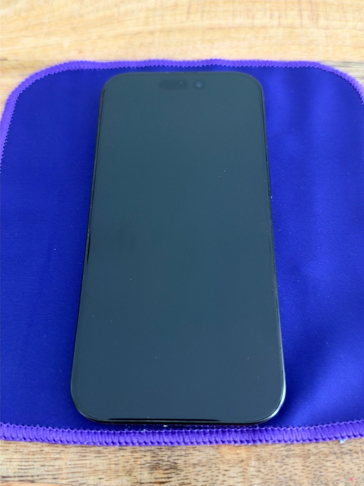 iPhone 16 Pro Zwart Titanium - Zo goed als nieuw, Telecommunicatie, 89 %, Zwart, Zo goed als nieuw, Zonder simlock