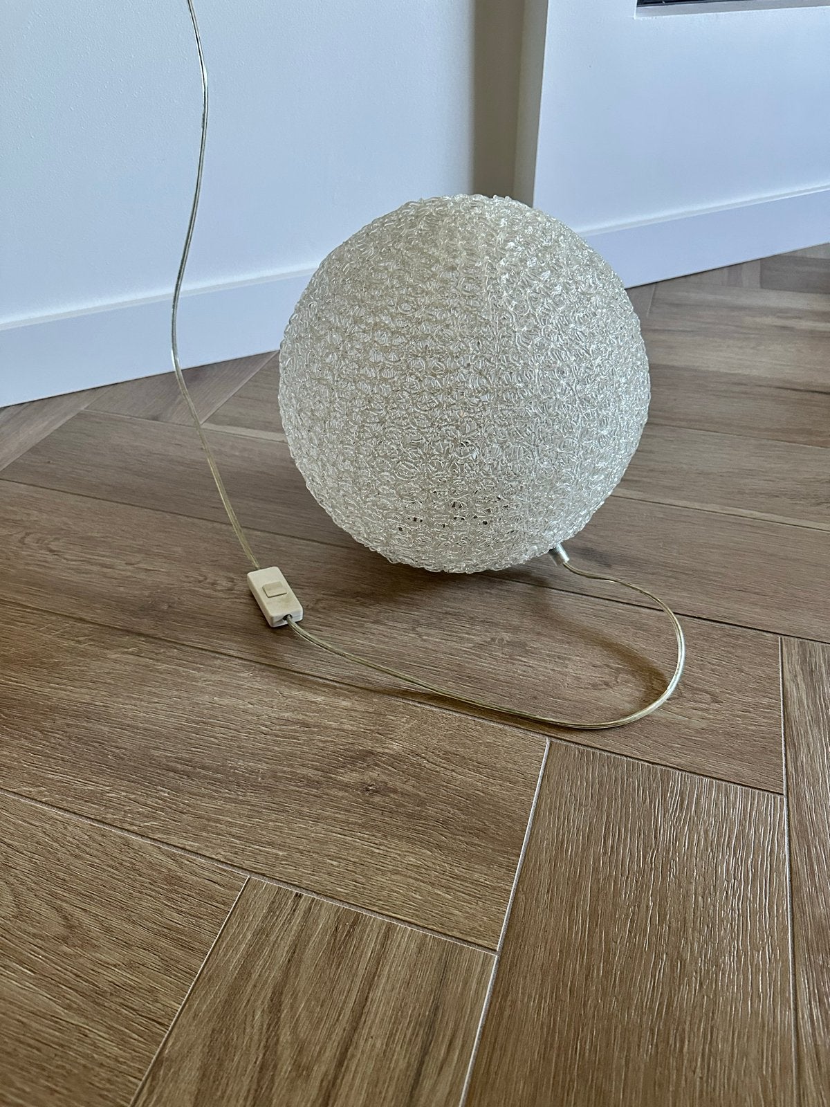 Bolvormige tafellamp/vloerlamp I diameter 30cm, Ophalen, Gebruikt, Kunststof, Minder dan 100 cm