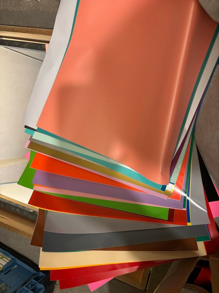 37 Kleuren Vinyl 50x50cm voor Kledingbedrukking, Hobby en Vrije tijd, Kledingapplicaties en Hotfix, Zo goed als nieuw, Overige typen