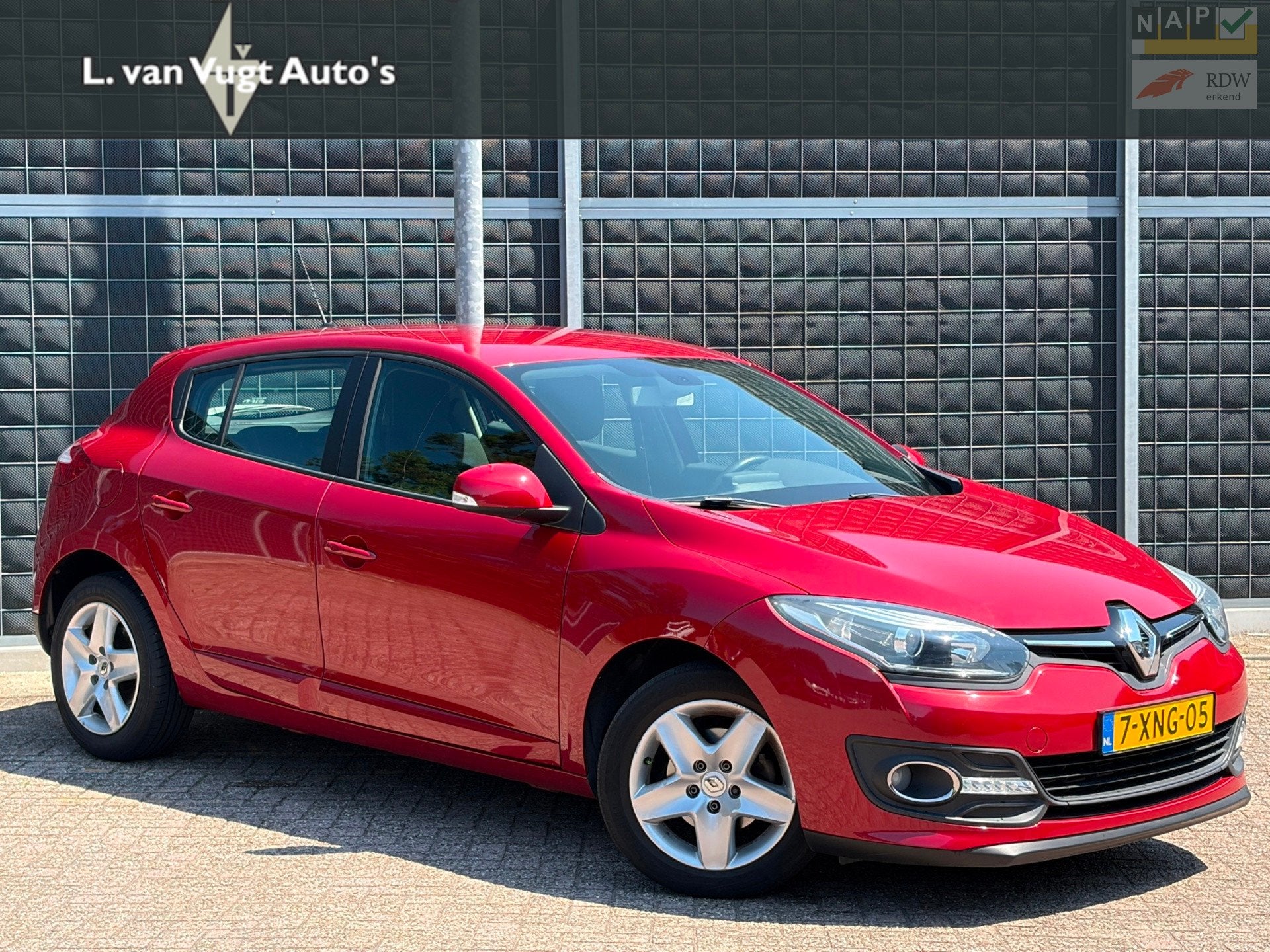 Renault Mégane 1.2 TCe | Expression |navi | clima | 1 jaar, Voorwielaandrijving, Euro 5, Gebruikt, 4 cilinders
