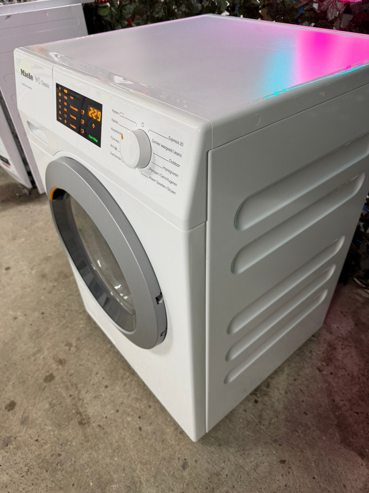 Foto 4 van Miele W1 Eco & Comfort 8kg Wasmachine (Gratis Bezorgen)