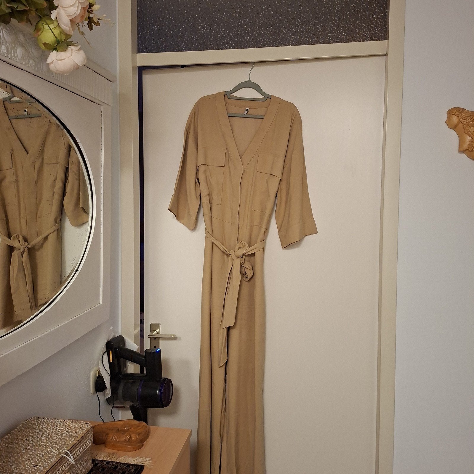 Jumpsuit beige, Kleding | Dames, Jumpsuits, Ophalen of Verzenden, Zo goed als nieuw, Beige