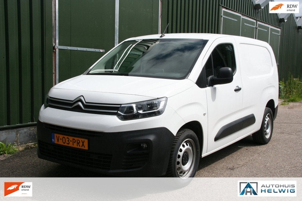 Citroen BERLINGO 1.2 PureTech Club XL BENZINE, AIRCO, NAVIGA, Auto's, Voorwielaandrijving, Stof, Gebruikt, 1199 cc