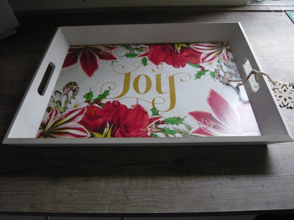 dienblad wit hout met rode bloemen en tekst Joy 35x45cm, Diversen, Kerst, Ophalen of Verzenden, Nieuw