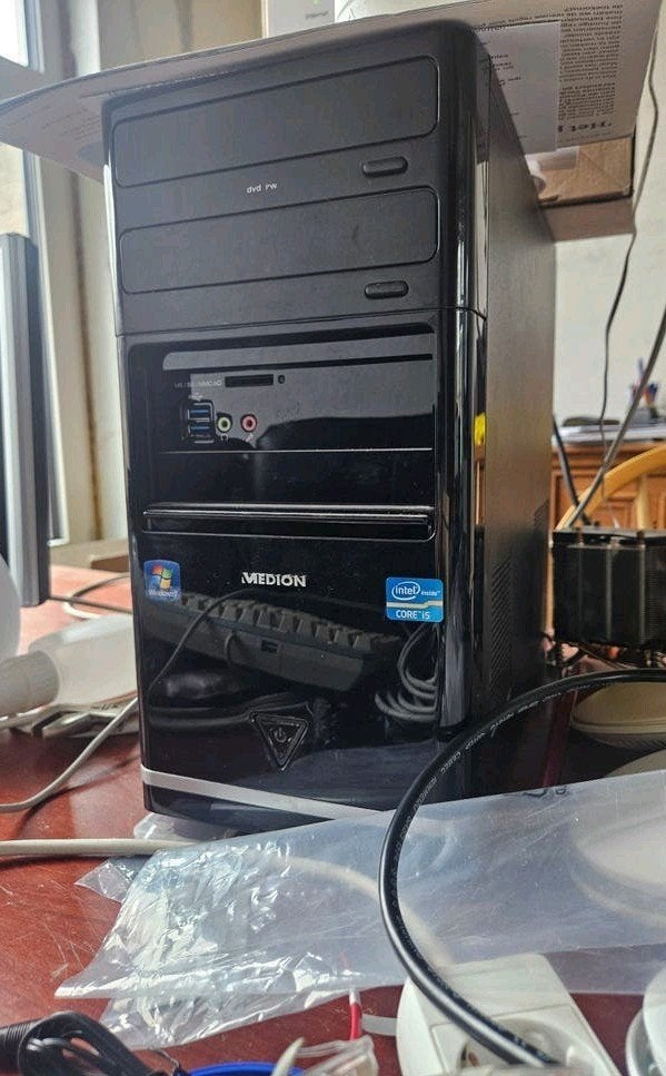 Computerhulp: Windows naar Linux, upgrades en meer!, Computers en Software, Ophalen of Verzenden, Refurbished, Onbekend, Onbekend