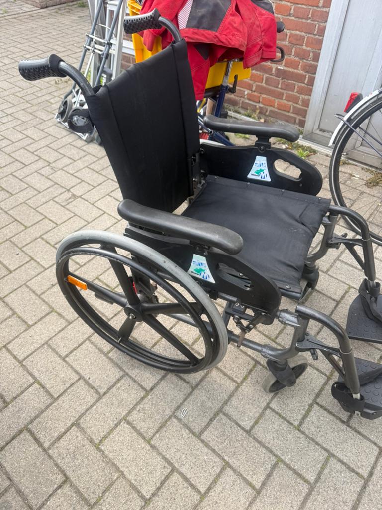 Rolstoel op te halen in beek, Ophalen of Verzenden, Duwrolstoel