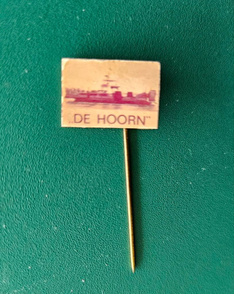 Speld scheepvaart De Hoorn, Verzamelen, Speldjes, Pins en Buttons, Ophalen of Verzenden