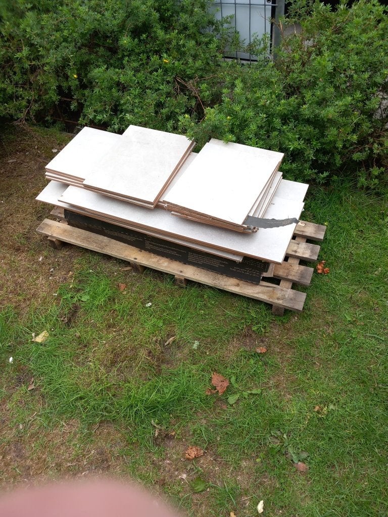 Gratis plavuizen, witte tegel 5m2, Ophalen, 60 cm of meer, Keramiek, Nieuw