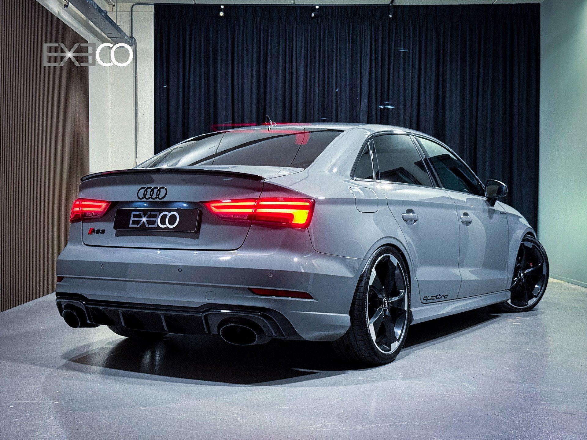 Audi RS3 Limousine 2.5 TFSI quattro|500 pk|Nardo|RS Stoel|B&, Automaat, Gebruikt, RS3, Leder