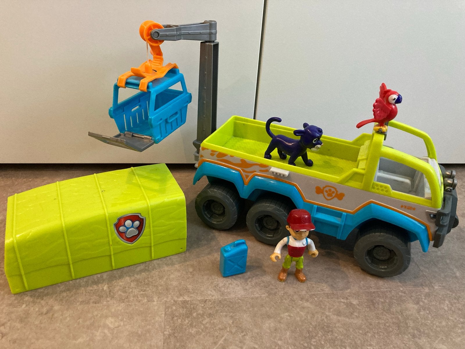 Paw Patrol Jungle Cruiser met Ryder en papegaai, Ophalen, Gebruikt