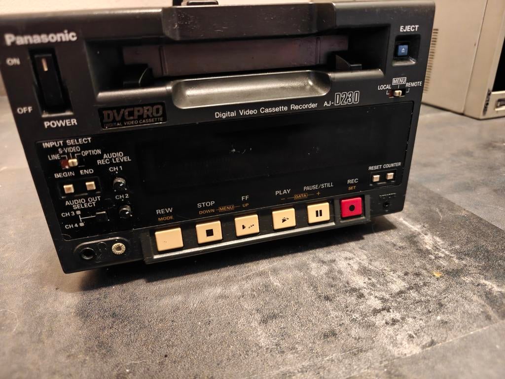 Panasonic AJ-D230 DVCPRO Recorder - Defect/Onderdelen, Ophalen of Verzenden, Niet werkend, Video