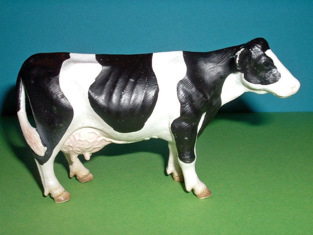 Schleich 13140 koe zwart wit, dierfiguur, Verzamelen, Dierenverzamelingen, Verzenden, Gebruikt, Boerderijdier, Beeldje of Figuurtje