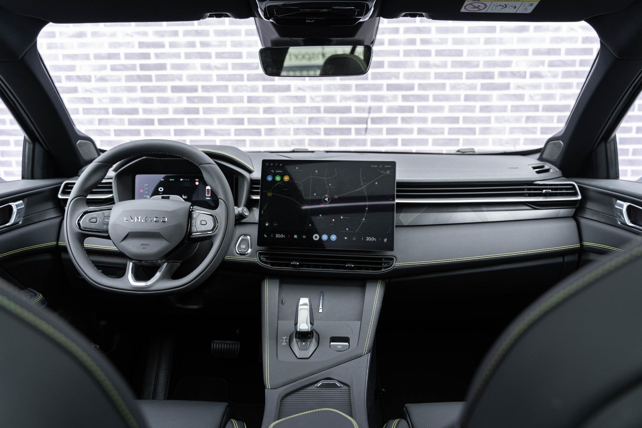 Lynk & Co 01 1.5 Plug-in Hybrid More | Trekhaak | PHEV | Two, Auto's, 12 maanden, 4 cilinders, Bedrijf, Hybride Elektrisch/Benzine