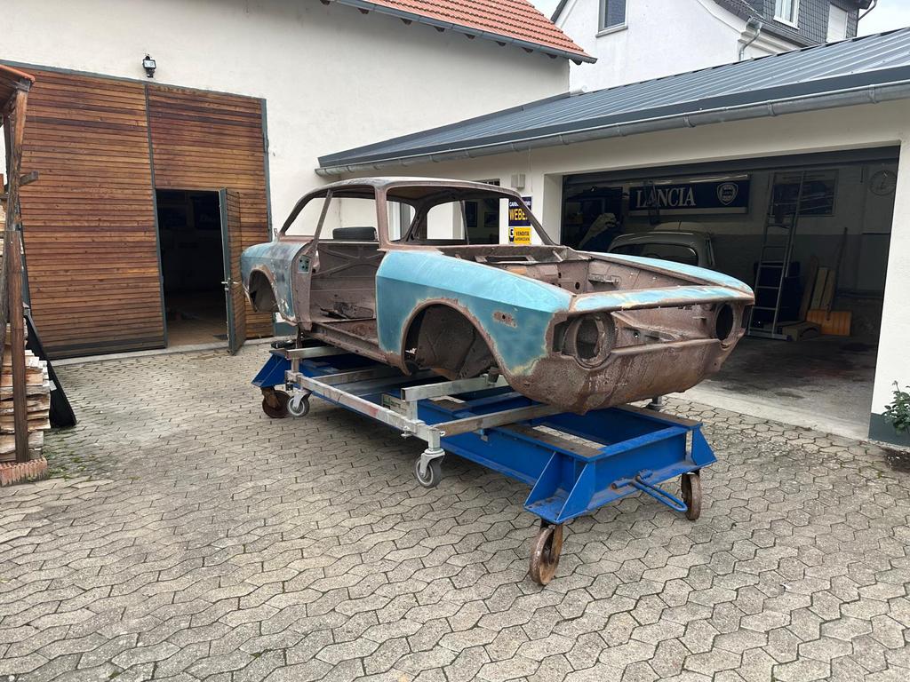 Alfa Romeo Bertone project, Achterwielaandrijving, Handgeschakeld, Particulier, 1300 cc