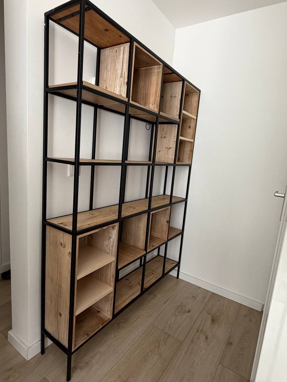 Industriële vakkenkast - hout/metaal, Huis en Inrichting, Met plank(en), Gebruikt, 100 tot 150 cm, 25 tot 50 cm