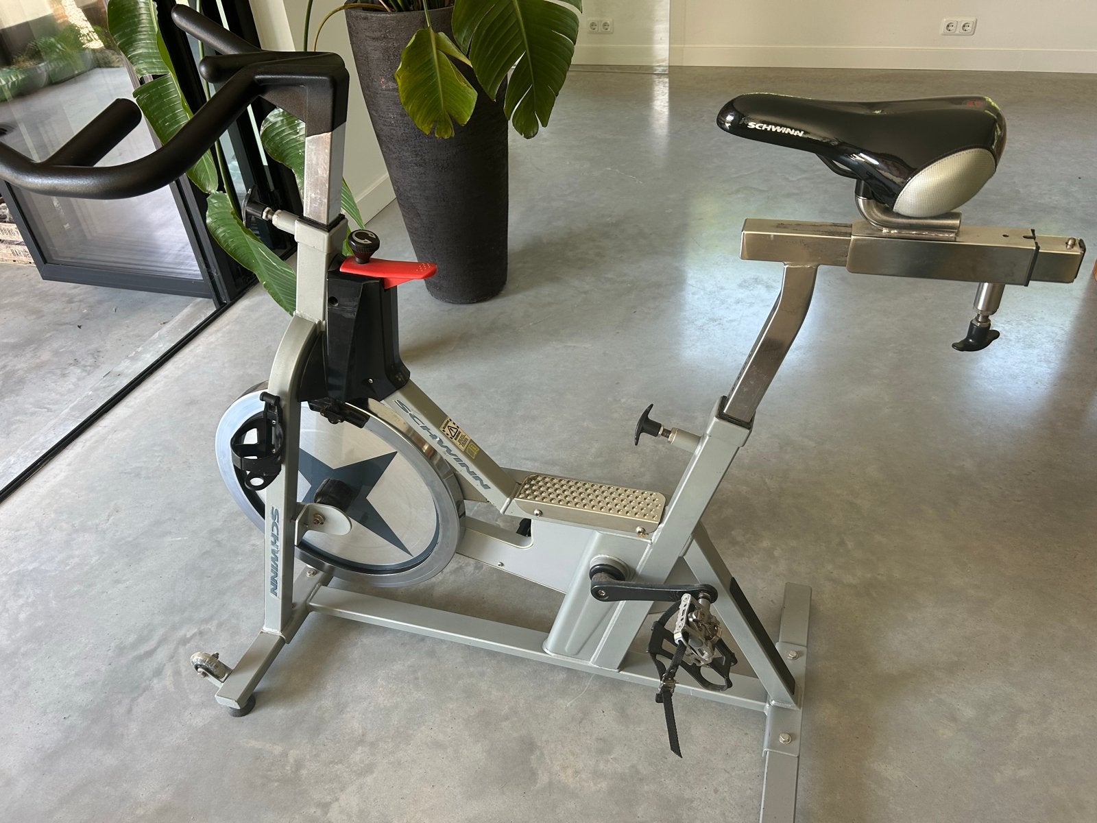 Schwinn IC Pro Spinningfiets - in goede staat, Ophalen, Spinningfiets, Zo goed als nieuw, Metaal
