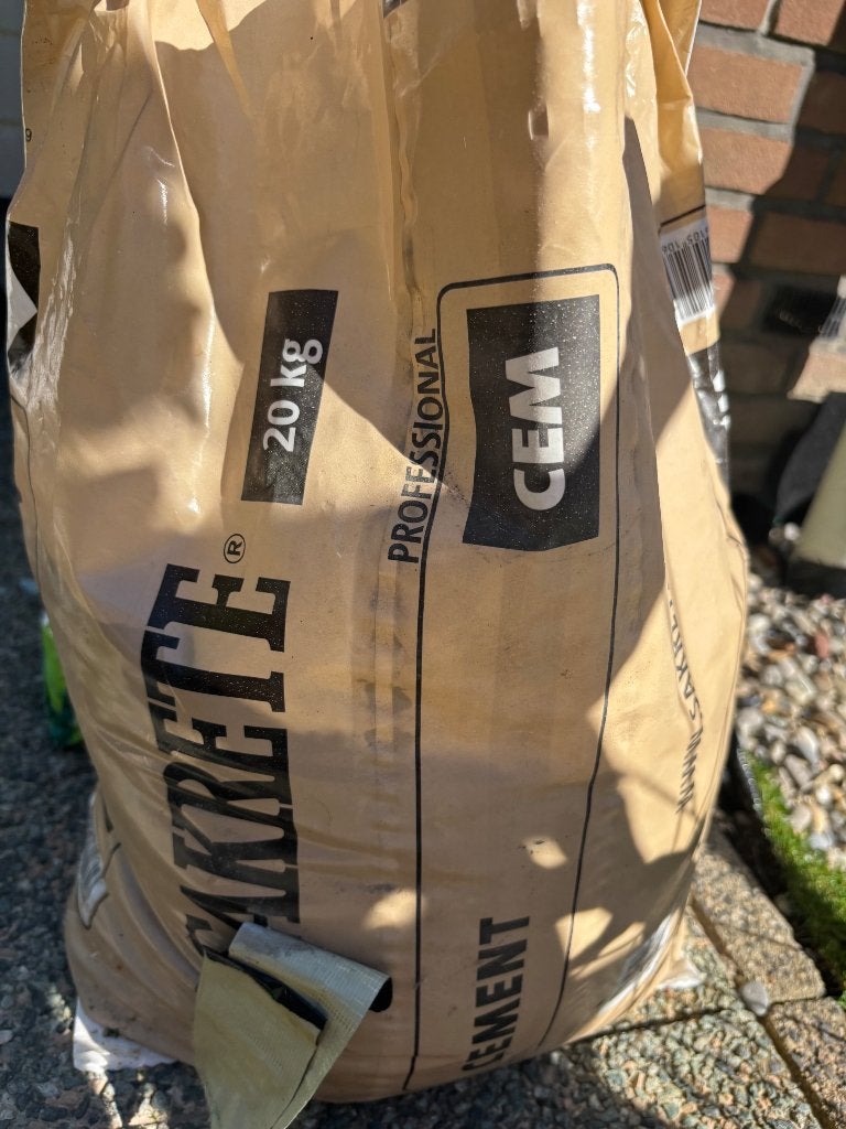 Cement, Ophalen, Zo goed als nieuw