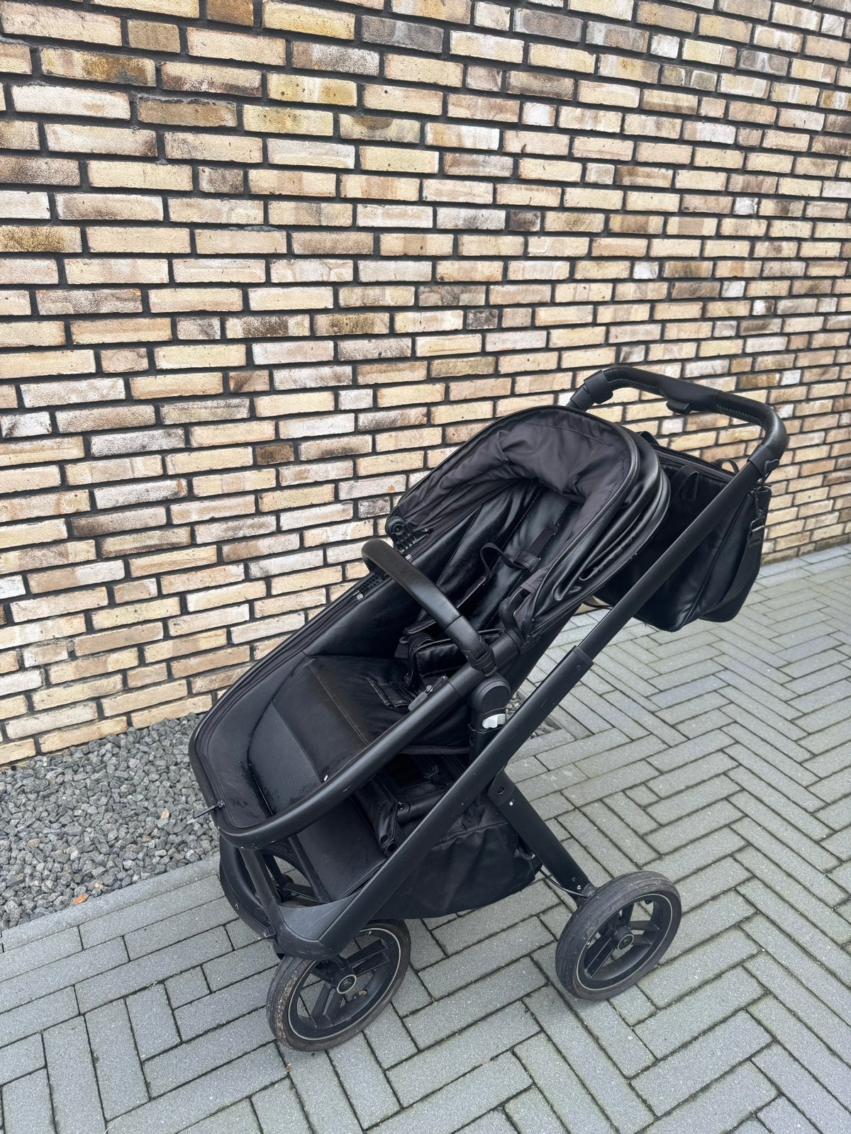 Dubatti One Special Edition Kinderwagen Zwart Leer, Gebruikt, Met reiswieg, Ophalen, Kinderwagen