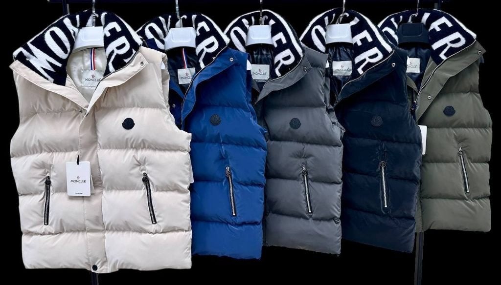 Moncler bodywarmers, Ophalen, Nieuw, Overige maten, Zwart