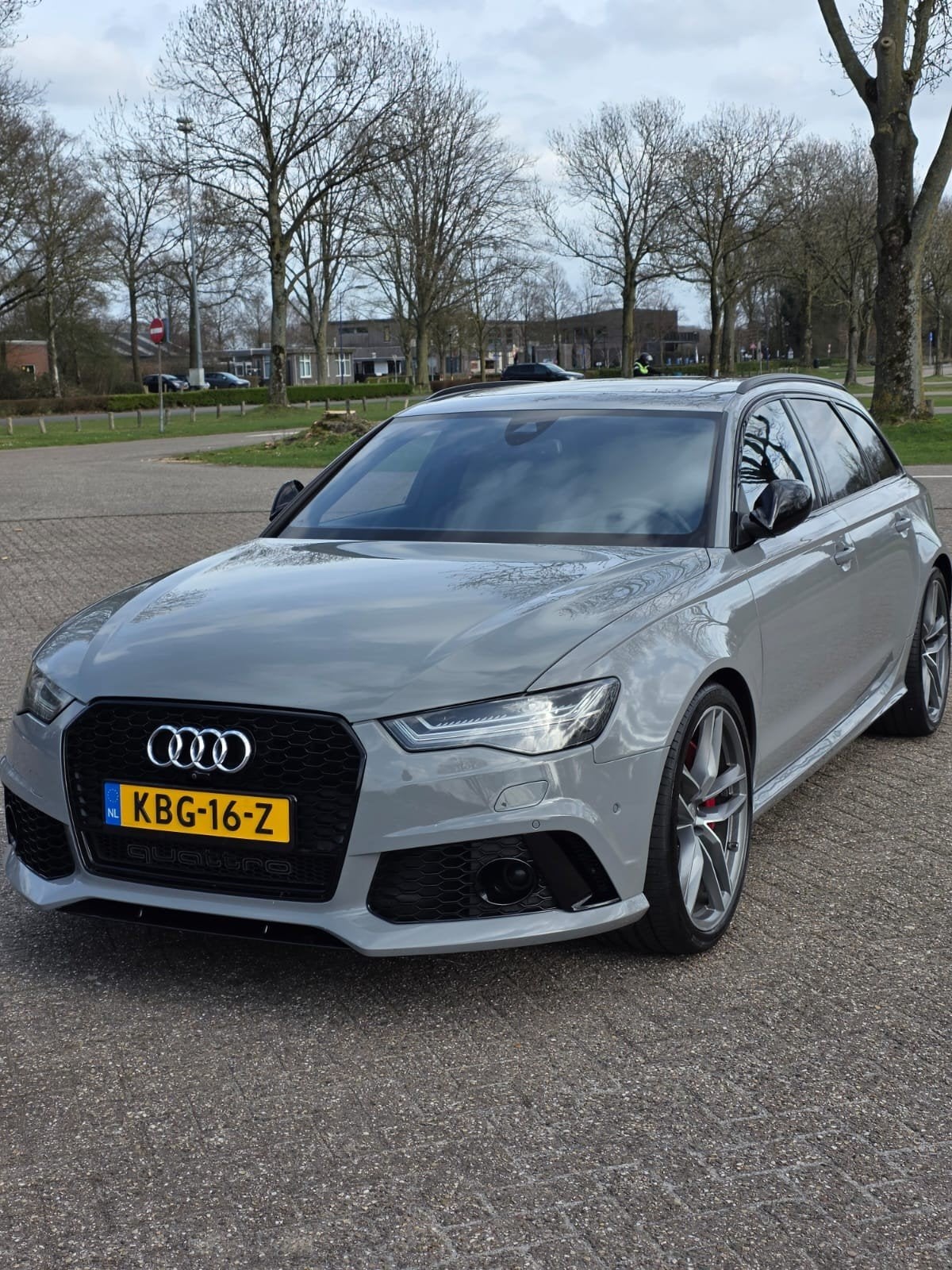 Audi RS6 4.0 445KW Quattro Avant 2015 Grijs, Auto's, Automaat, Alcantara, RS6, 10 km/l