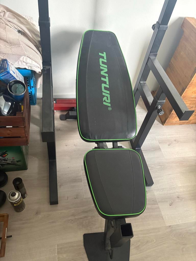 Tunturi fitnessbank met squat rack en halterstang, Ophalen, Gebruikt, Krachtstation, Armen