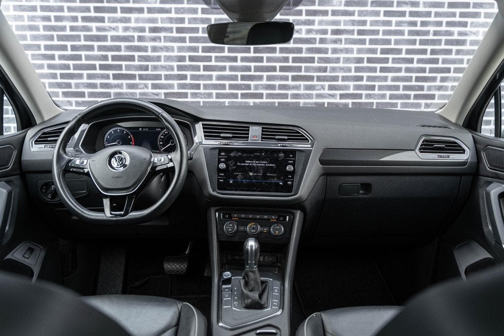 Volkswagen Tiguan Allspace 1.4 TSI DSG-6 Highline 7p. | 7-Pe, Auto's, Volkswagen, 15 km/l, 4 cilinders, 150 pk, 7 stoelen