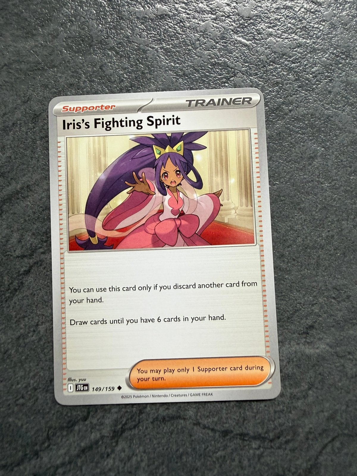 Iris’s Fighting Spirit, Ophalen of Verzenden, Zo goed als nieuw