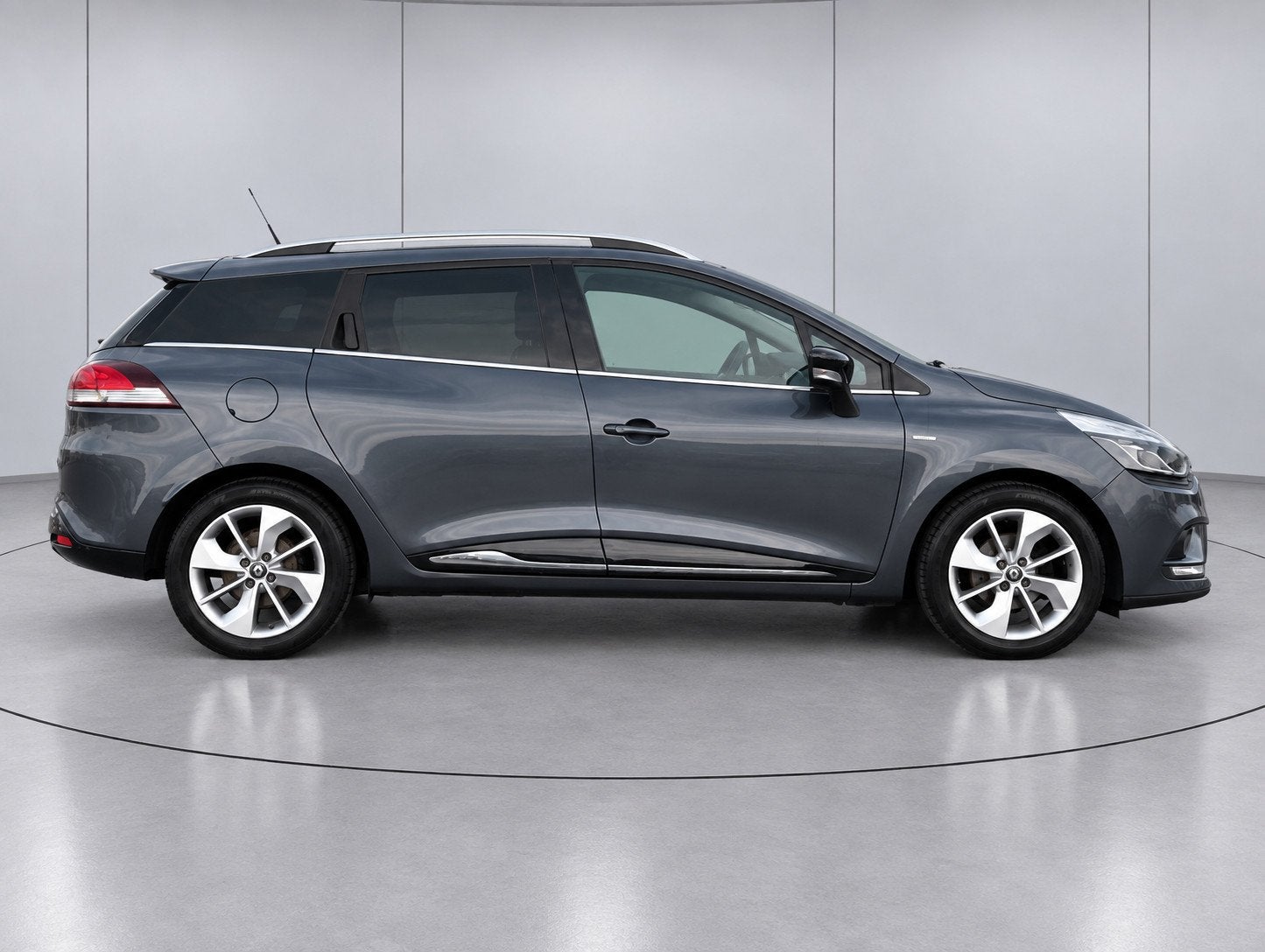 Renault Clio Estate 0.9 TCe Limited/NAVI/AIRCO, Auto's, Voorwielaandrijving, 898 cc, Gebruikt, Euro 6