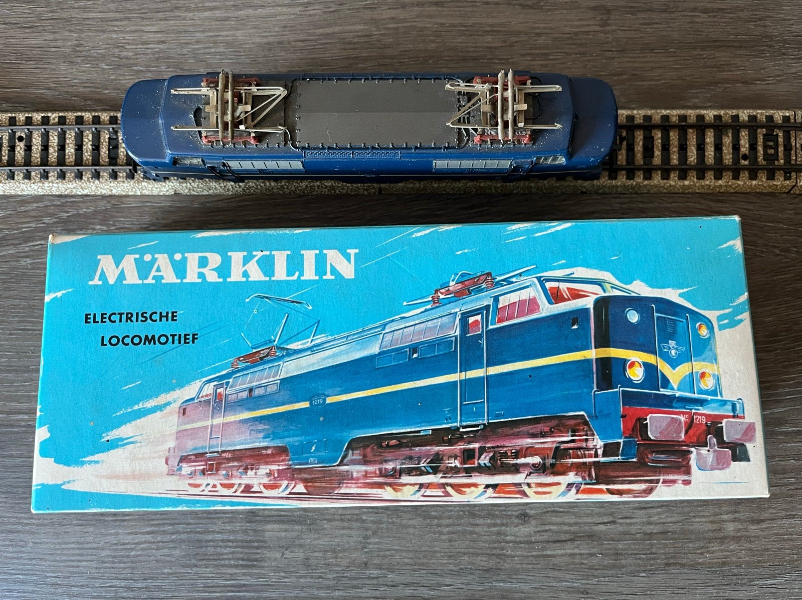 Märklin 3051 Elektrische Locomotief met originele doos, Hobby en Vrije tijd, Modeltreinen | H0, Wisselstroom, Gebruikt, Locomotief