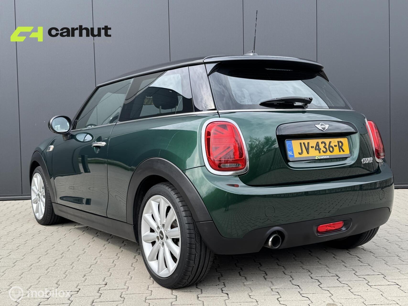Mini 3-Deurs 1.5 Britisch Racing Green\Union Jack lampen|NL, Auto's, Voorwielaandrijving, Gebruikt, 4 stoelen, 49 €/maand