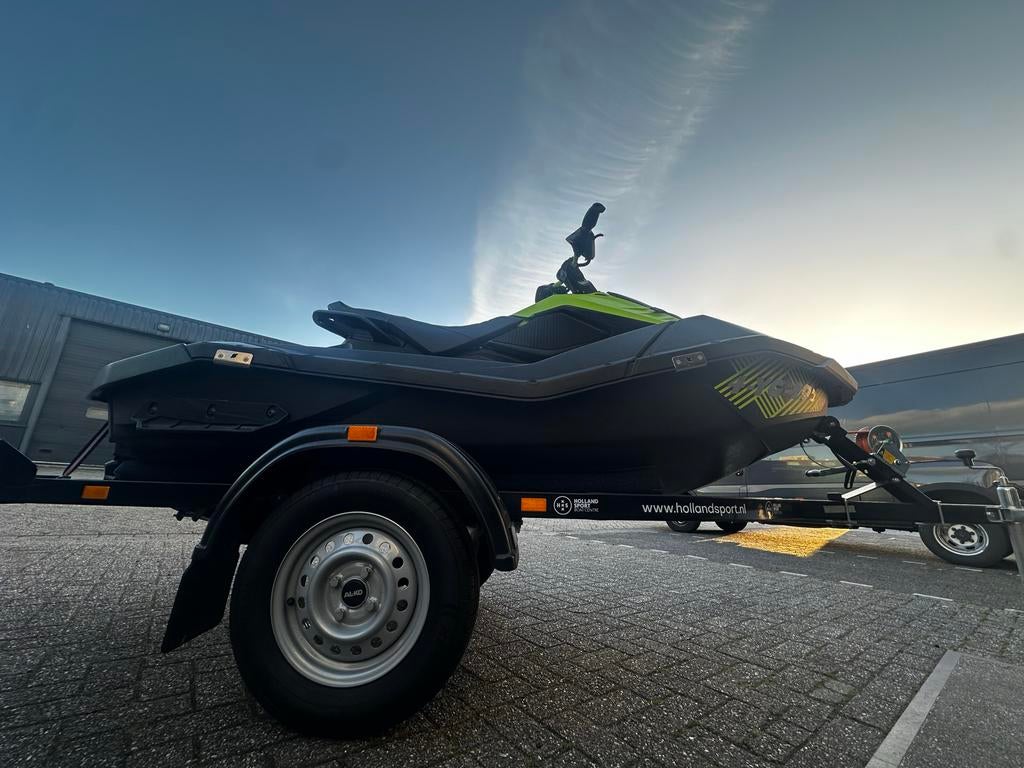 Sea-Doo Waterscooter met trailer - Zo goed als nieuw, Watersport en Boten, Ophalen, Zo goed als nieuw, Benzine, 70 tot 120 pk