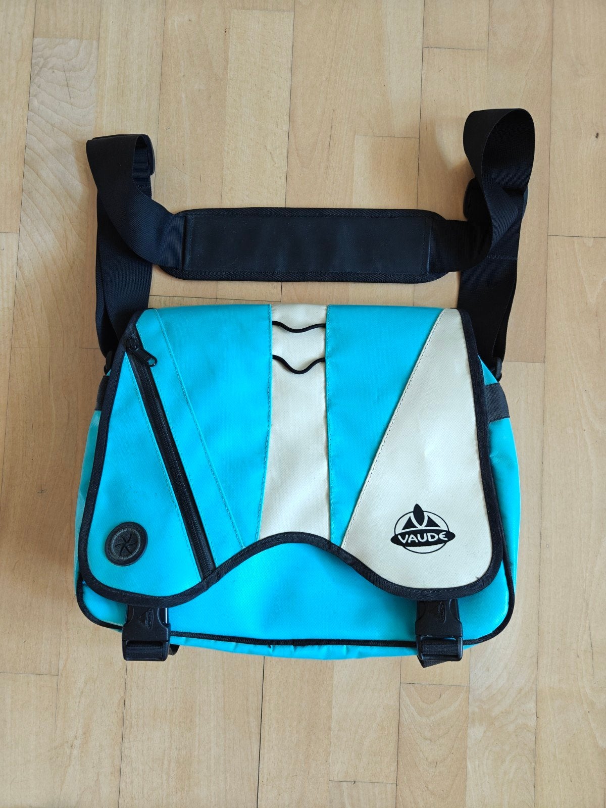 Vaude Aqua tas Turquoise incl. draagband, Ophalen of Verzenden, Nieuw