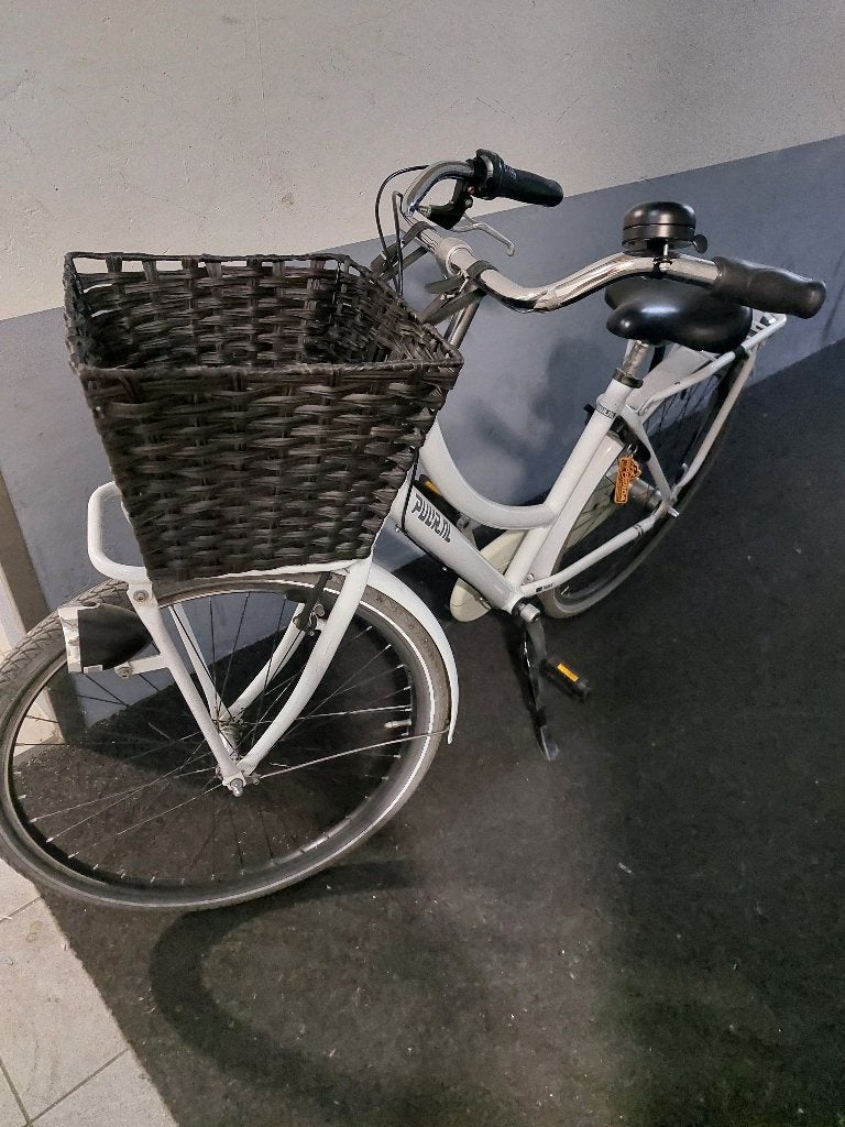 Meisjes fiets  26 inch, Fietsen en Brommers, Fietsen | Meisjes, Terugtraprem, Gebruikt, Handrem, Ophalen
