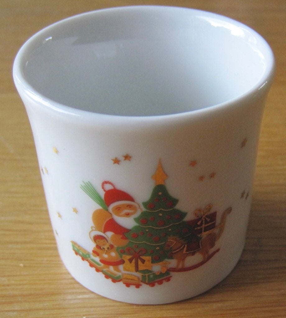 twee kerst eierdopjes met afbeelding van de kerstman, Diversen, Ophalen of Verzenden, Zo goed als nieuw