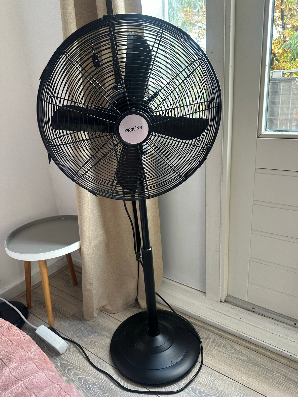Proline Statiefventilator - Zwart, Zo goed als nieuw, Witgoed en Apparatuur, Ophalen, Zo goed als nieuw, Statiefventilator