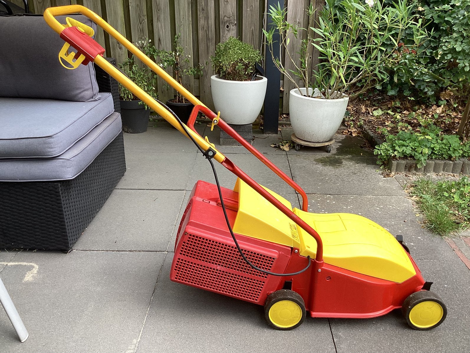 Wolf Garden Picco 32 E 1000w 50 Hz met opvangbak, Ophalen, Cirkelmaaier, Gebruikt, Elektrische grasmaaier