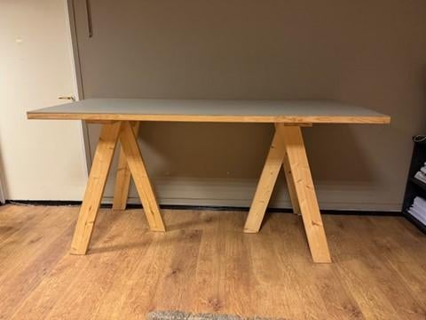 Te Koop Tafel, Ophalen