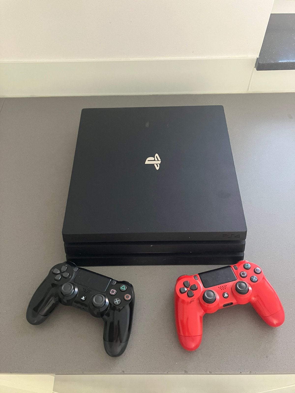 Playstation 4, Ophalen of Verzenden, Gebruikt, Met 2 controllers, Original