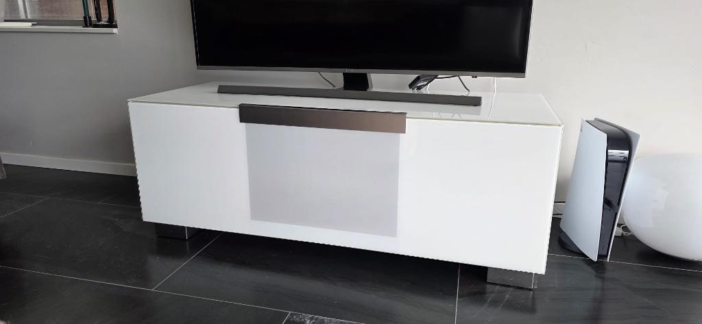 TV Kast, Huis en Inrichting, Kasten | Televisiemeubels, Ophalen, 100 tot 150 cm, Zo goed als nieuw, Glas