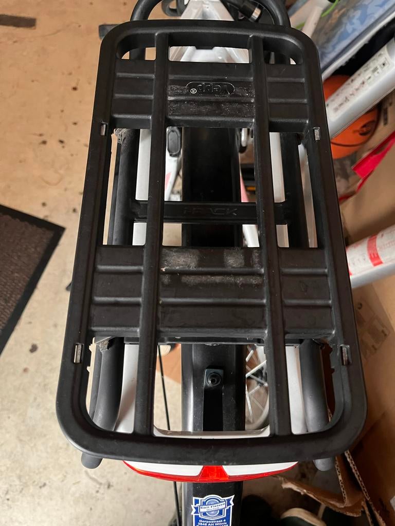 Yepp fietsstoeltje inclusief adapter, Ophalen, Gebruikt, Achterzitje