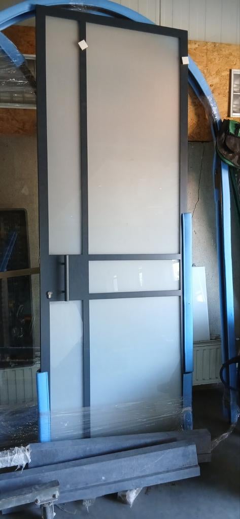 Stalen deur met mat glas, HOP profiel, 2450mm hoog, 80 tot 100 cm, 215 cm of meer, Binnendeur, Nieuw