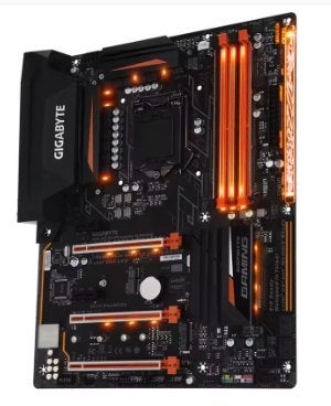 Gigabyte GA-Z270-Phoenix Gaming met Socket LGA 1151, Computers en Software, Ophalen of Verzenden, Gebruikt, DDR4