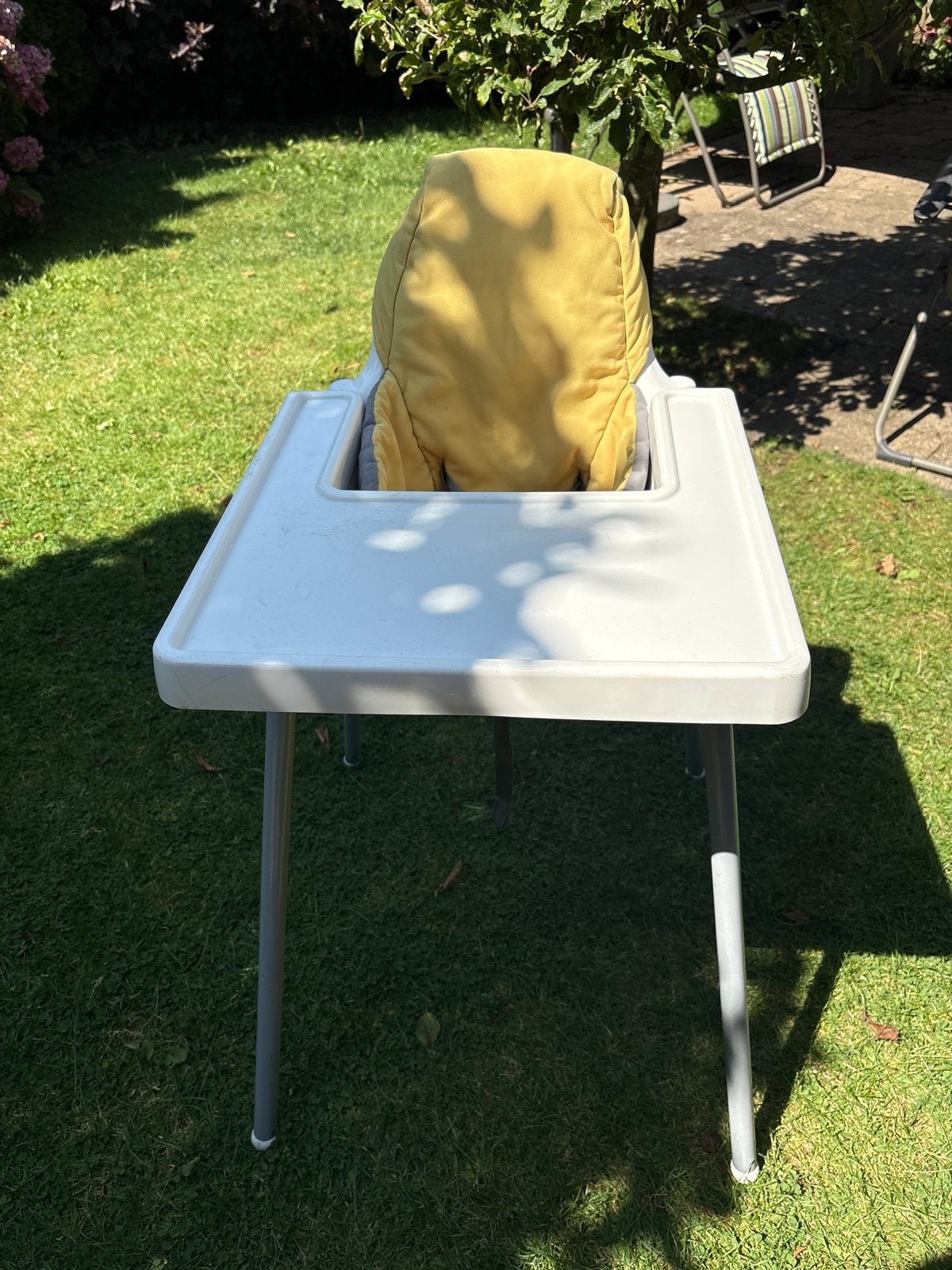IKEA kinderstoel met eetblad en kussen, Ophalen, Gebruikt, Overige typen, Afneembaar eetblad